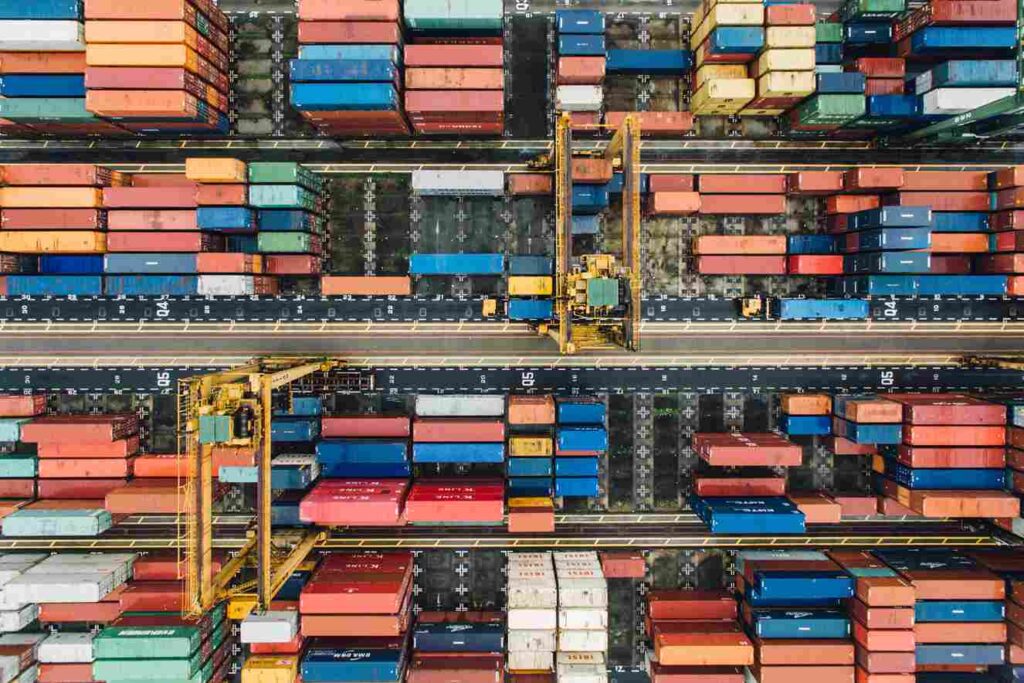 chuttersnap-kyCNGGKCvyw-unsplash_11zon (1) Industry